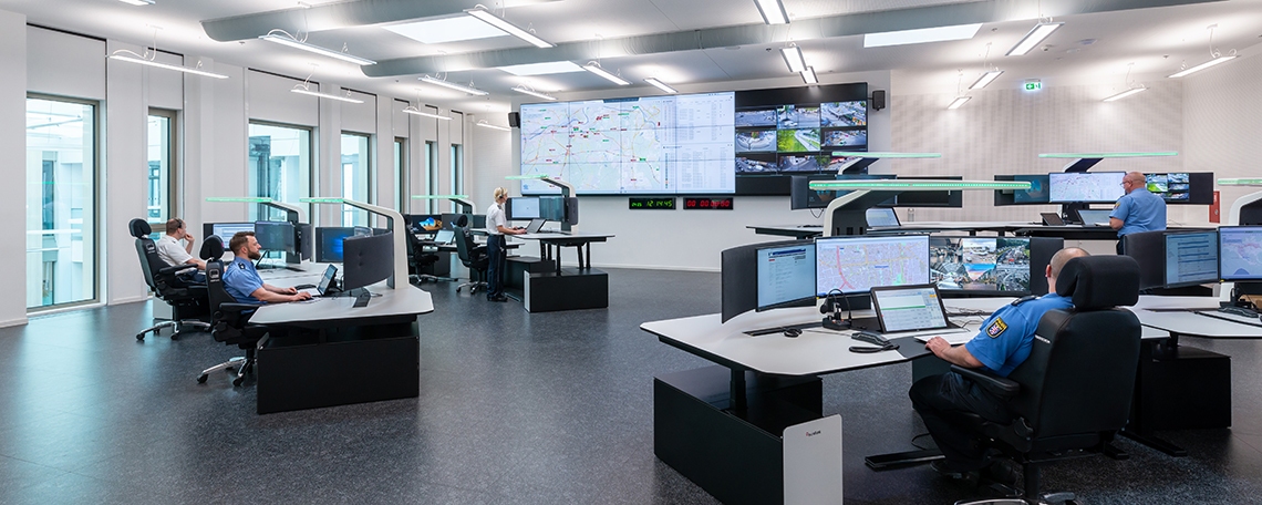 SERVICE DESK AGENT (m/f/d), 1. image