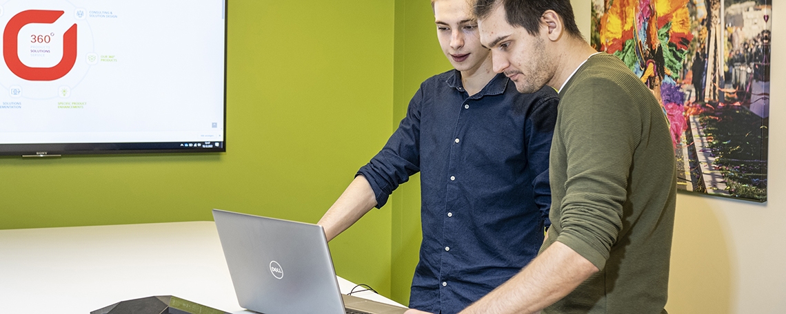 CUSTOMER SERVICE MANAGER (m/f/d), 1. image